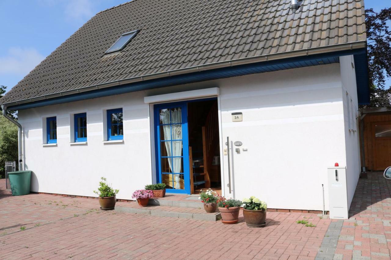 Ferienwohnung Kranichblick Zingst Esterno foto